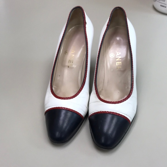 Chanel Vintage pumps🎁💥flash sale - Picture 3 of 8